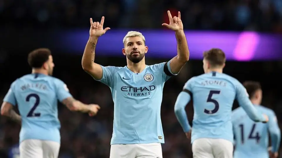 Manchester City: Kun Agüero enseñará español en la cadena británica BBC
