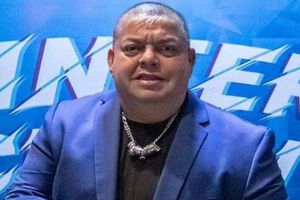 Hugo Savinovich anunció su retiro de la industria de la lucha libre