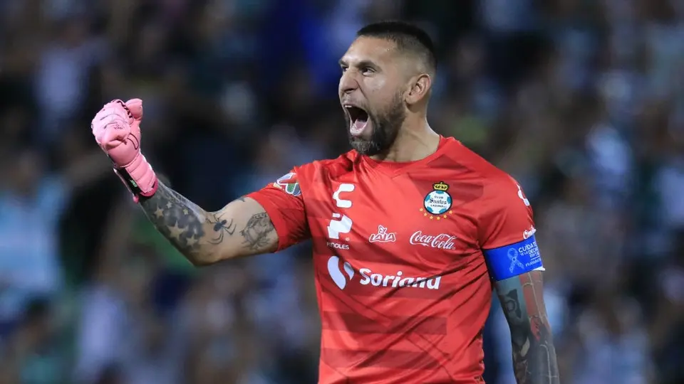 Jonathan Orozco, operado con éxito y podría estar en la Liguilla con Santos