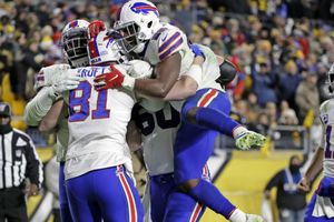 Bills vino de atrás y superó a Steelers  para calificar a Playoffs