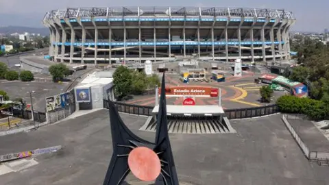 ¿Cómo contribuye el Estadio Azteca al medio ambiente?