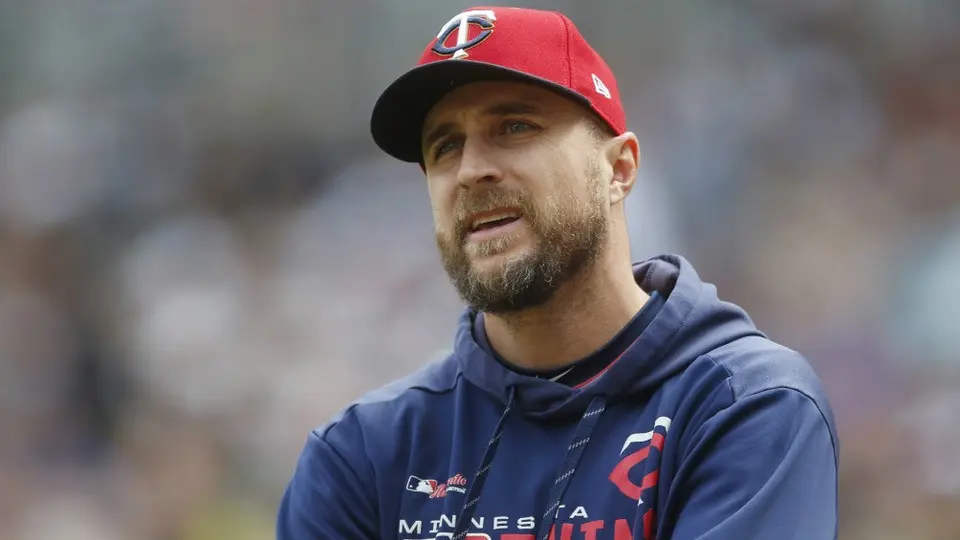 Shildt y Baldelli, reconocidos como Managers del Año por la MLB