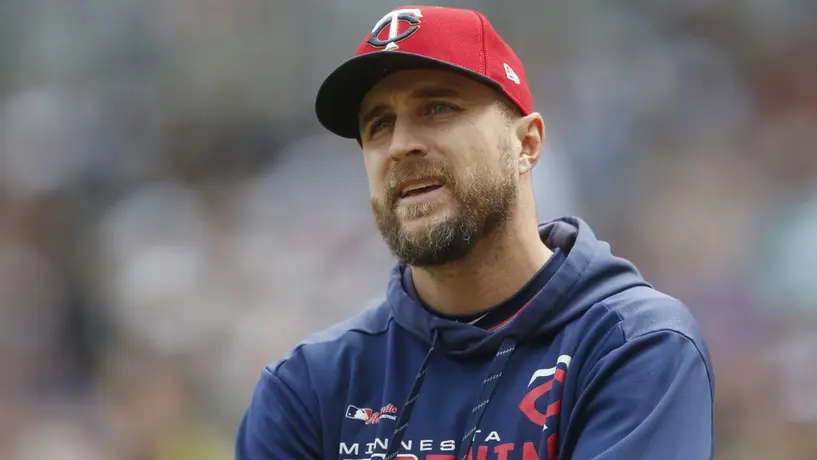 Shildt y Baldelli, reconocidos como Managers del Año por la MLB