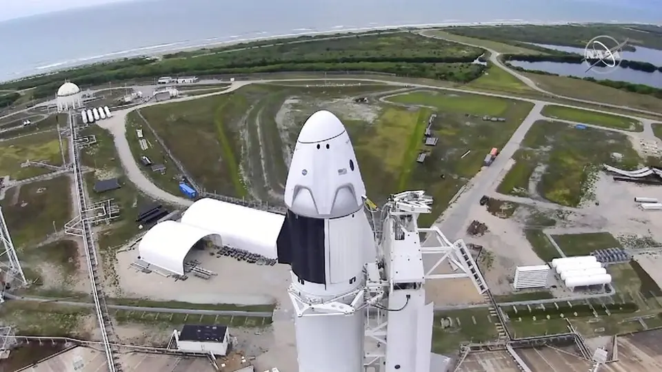 NASA suspendió lanzamiento del SpaceX por mal clima