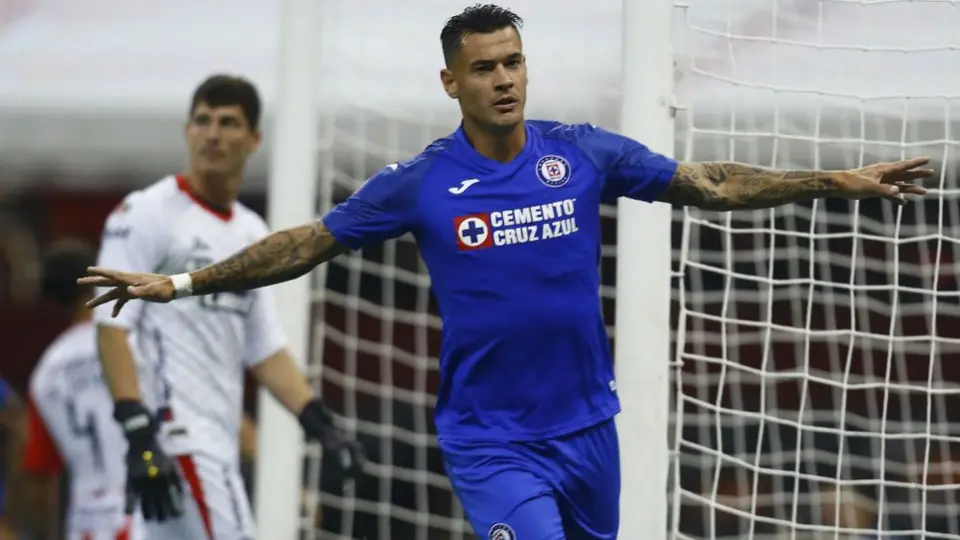 Milton Caraglio: 'Me gustaría que Cruz Azul gane el título en la cancha'