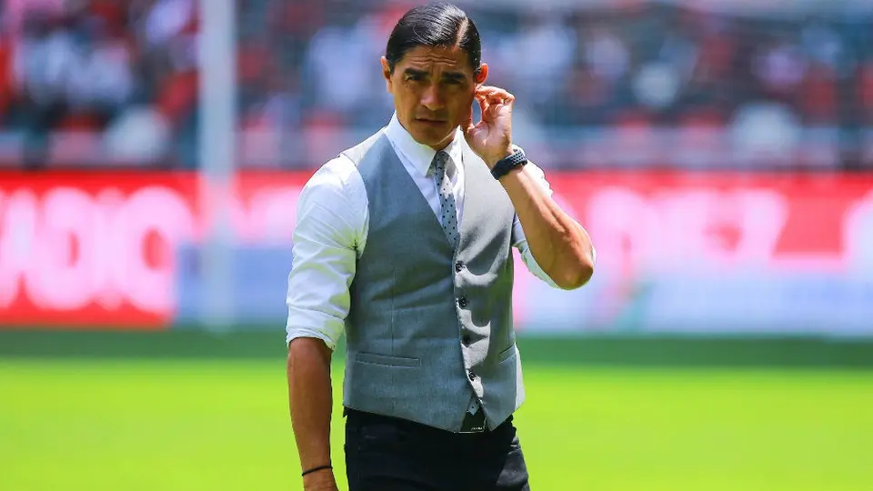 Paco Palencia: 'Cruz Azul no me llamó antes de que eligieran a Siboldi'