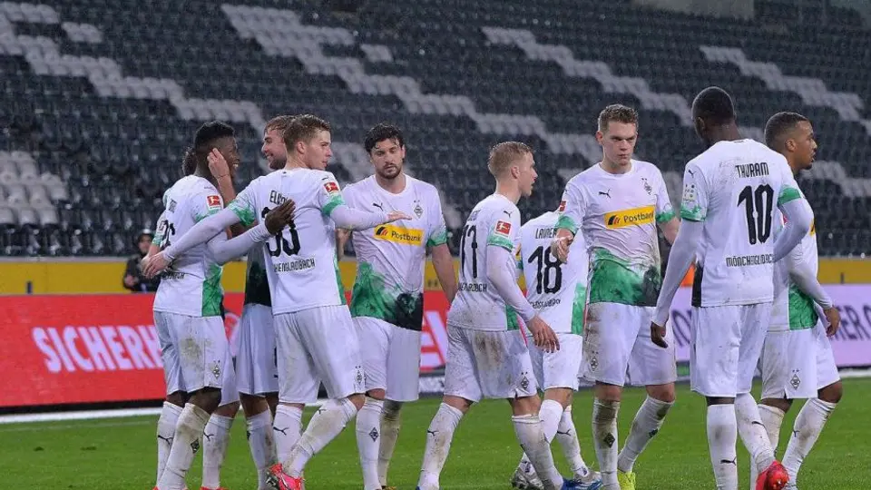Futbol alemán extendió suspensión de partidos por Coronavirus