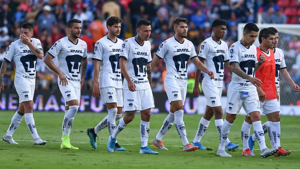 Jugadores de Pumas descartaron que salida de Ares de Parga influyera en derrota