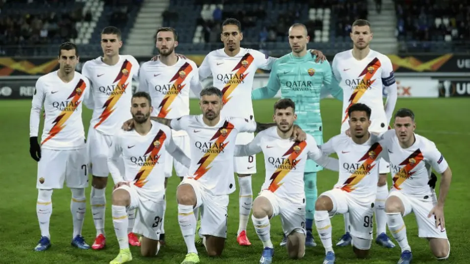 Jugadores de la Roma 'renunciaron' a su salario de cuatro meses por coronavirus