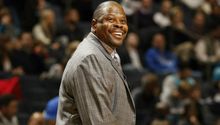 Patrick Ewing denunció robo de su medalla olímpica