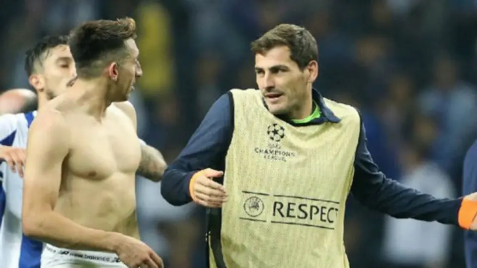Héctor Herrera recordó sus mejores momentos con el Porto a lado de Iker Casillas
