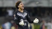 Guillermo Ochoa cumplió el reto '#QuédateEnCasaYoTeApoyo'