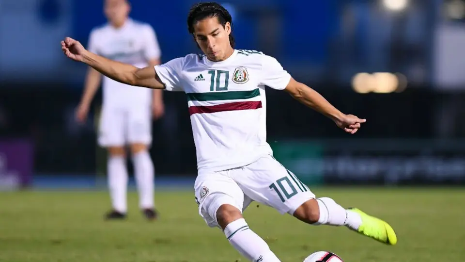Jaime Lozano ve comprometida asistencia de Diego Lainez al Preolímpico tras operación