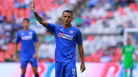 Yoshimar Yotún fue intervenido y será baja por 8 semanas aproximadamente