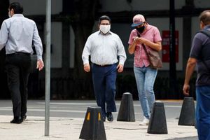 Gobierno de México recomendó a empleados regresar a labores sin barba y bigote