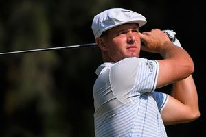 Bryson DeChambeau le quitó el liderato del Mexico Championship a Rory McIlroy