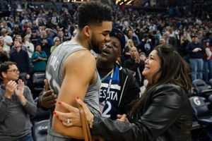 Madre de Karl-Anthony Towns murió por complicaciones de coronavirus