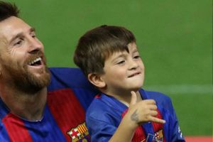 Lionel Messi y Thiago sorprendieron a Antonella con regalo de San Valentín