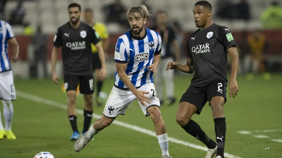 FIFA cometió 'epic fail' y confundió a Rodolfo Pizarro con futbolista peruano