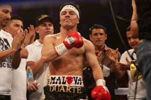 Travieso Arce: Rifará cinturón del CMB para ayudar a afectados por Coronavirus