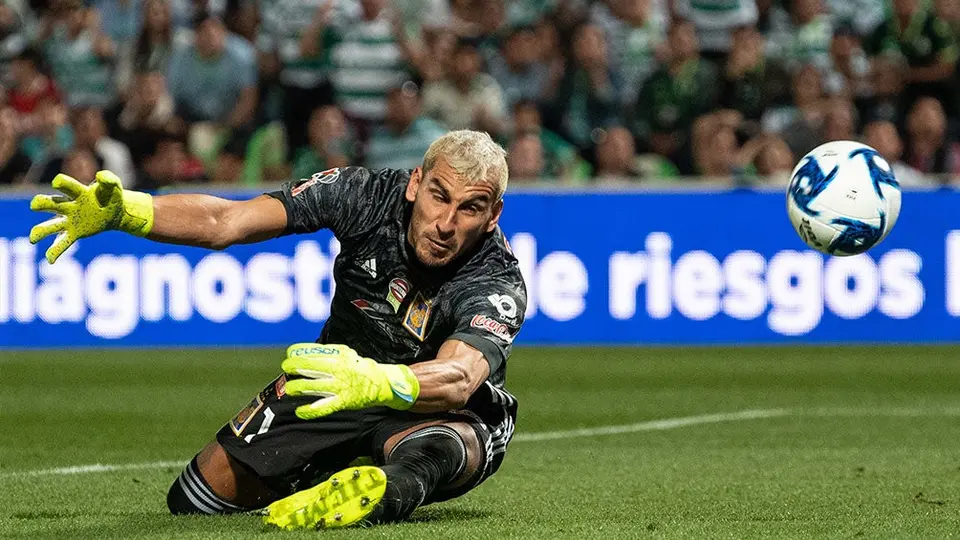 Nahuel Guzmán 'minimizó' a Alianza en Twitter previo a derrota de Tigres