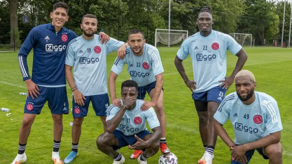 Ajax y Edson Álvarez volvieron a los entrenamientos grupales