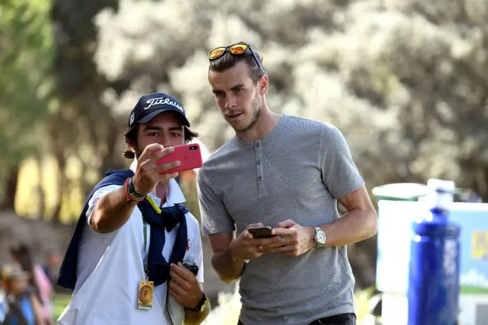 Gareth Bale, un aficionado más en el Abierto de golf de España 