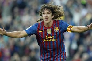 Puyol a Roberto Carlos tras recordar jugada de un Clásico: 'Casi me arrancas la cabeza'