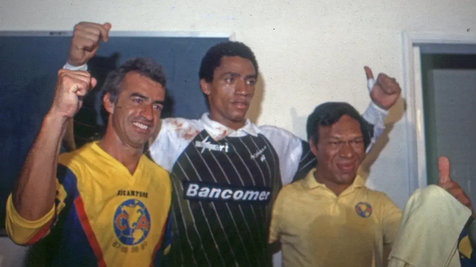 Adrián Chavez aseguró que Pumas se achicó en el Azteca en la Final 1987-88