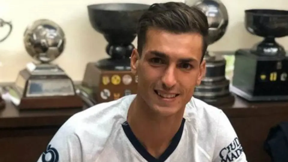 Pumas pagó a Racing y Juan Ignacio Dinenno ya firmó su contrato