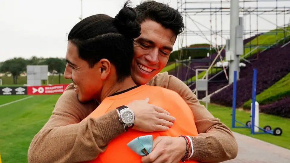 Héctor Moreno se reencontró con Érick Gutiérrez y excompañeros del PSV en Qatar