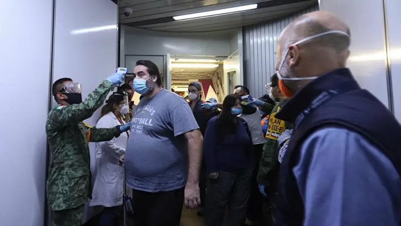 México registra récord de muertos e infectados por coronavirus y rebasa los 100 mil casos