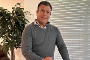 Otorgan Colegio de Abogados reconocimiento a jurista J de Jesús Rubio