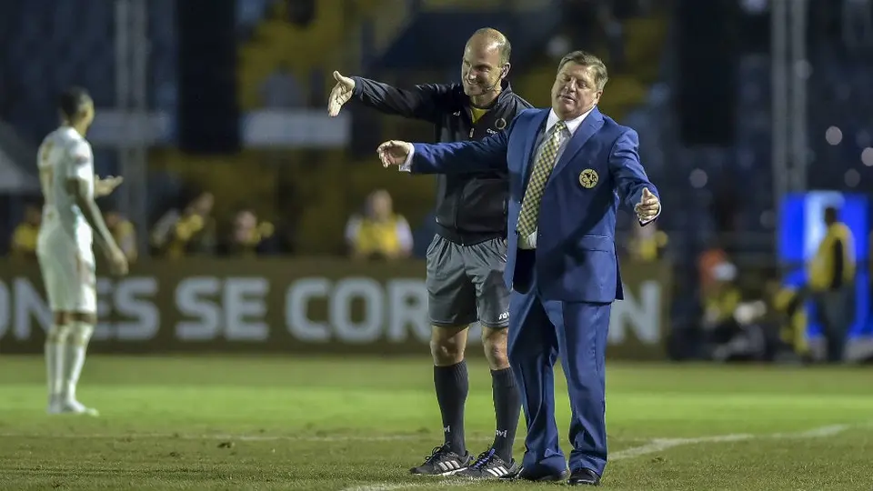 Tomateros de Culiacán trolleó a Miguel Herrera por su forma de reclamar