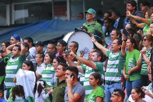 Aficionados de Santos asistieron a misa masiva para pedir 'milagro' ante Rayados