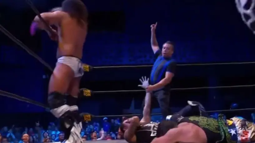 Ingobernables, descalificados en pelea vs Psycho Clown, Pentagón Jr. y Fénix