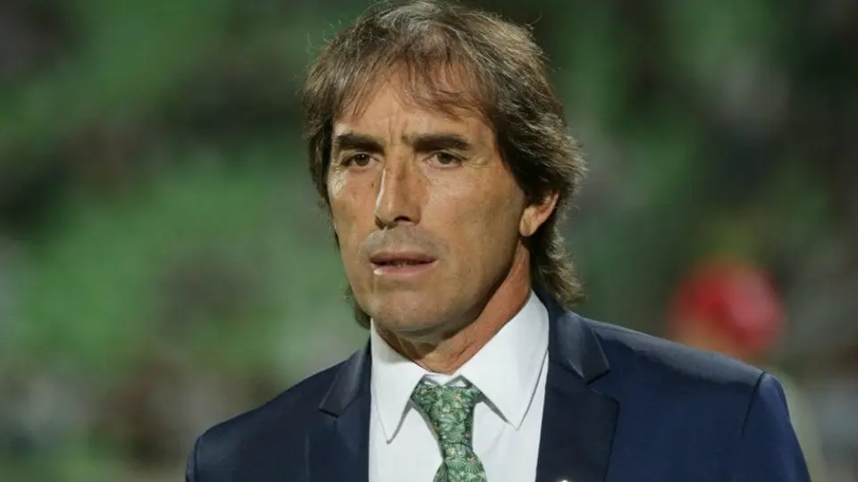 Guillermo Almada reveló que la Liga MX volverá hasta julio