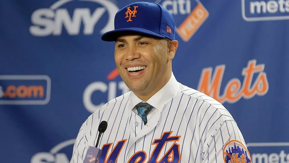Carlos Beltrán deja a los Mets por escándalo de robo de señales