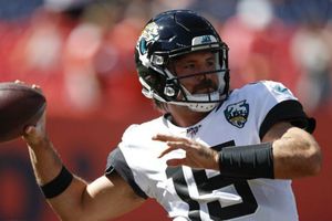 Jaguars regalará 35 mil bigotes a los aficionados como parte de la 'Minshew Manía'