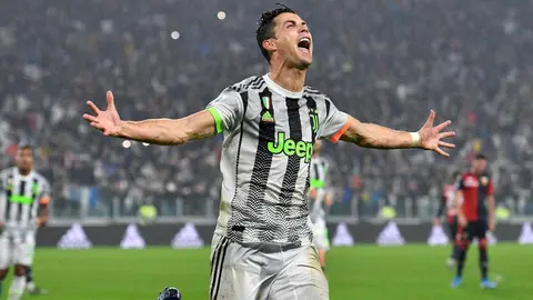 Senado italiano debatirá penaltis dudosos en partidos de Juventus y Napoli
