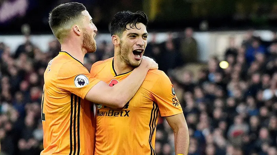 Wolverhampton superó al Aston Villa con nuevo gol de Raúl Jiménez