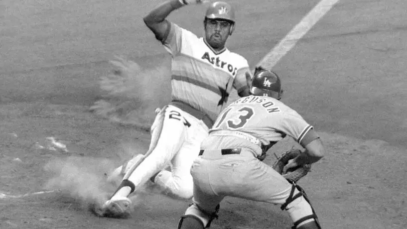 Bob Watson, leyenda de los astros y GM de Yankees murió a los 74 años