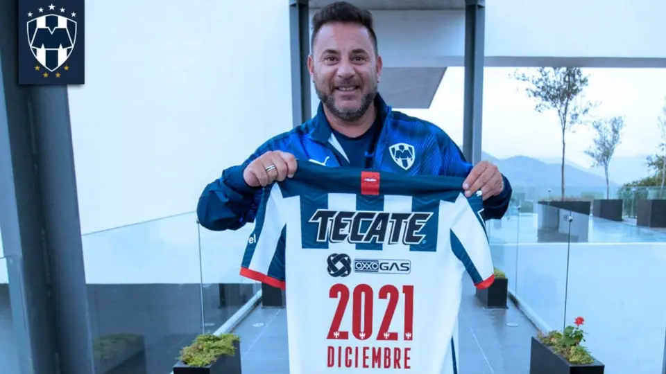 Rayados: 'Turco' Mohamed renovó hasta diciembre del 2021