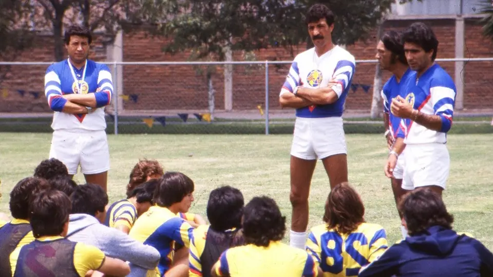 América: Reinoso aseguró que la plantilla actual no tiene comparación con la de los 80