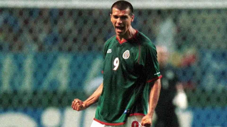 Borgetti sobre el gol en Corea 2002: 'Paolo Maldini todavía me ve feo'