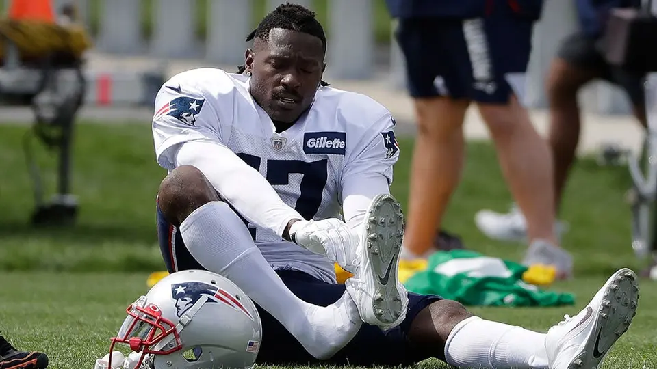Antonio Brown perdió patrocinio de Nike tras acusaciones de abuso sexual