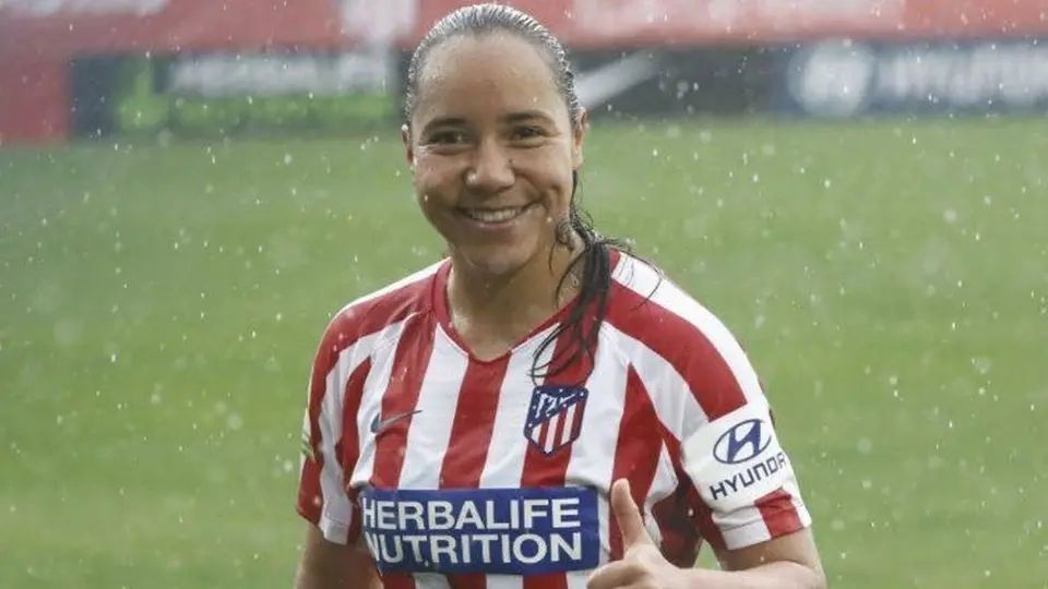 Charlyn Corral se estrenó como goleadora con el Atlético de Madrid
