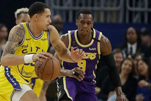 Juan Toscano rindió espectacular homenaje póstumo a Kobe Bryant