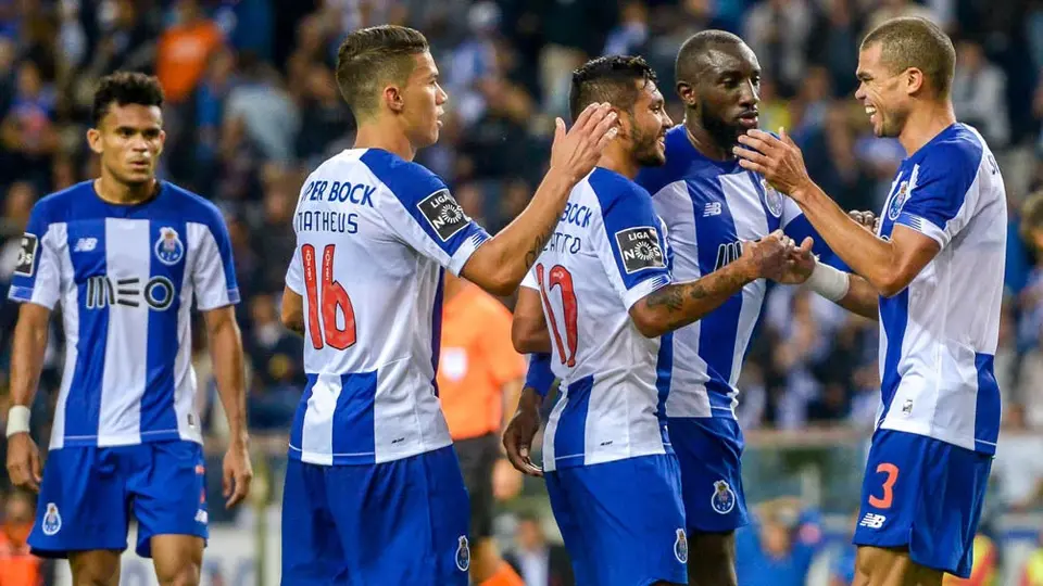 Liga de Portugal analiza reanudar hasta junio o julio
