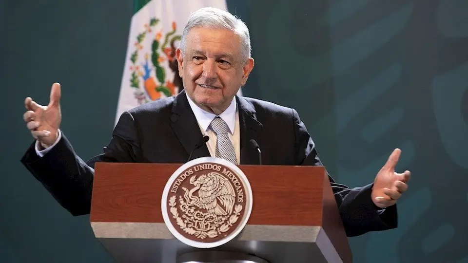 AMLO: 'Habrá Parque Ecológico del Lago de Texcoco en lugar del nuevo aeropuerto'
